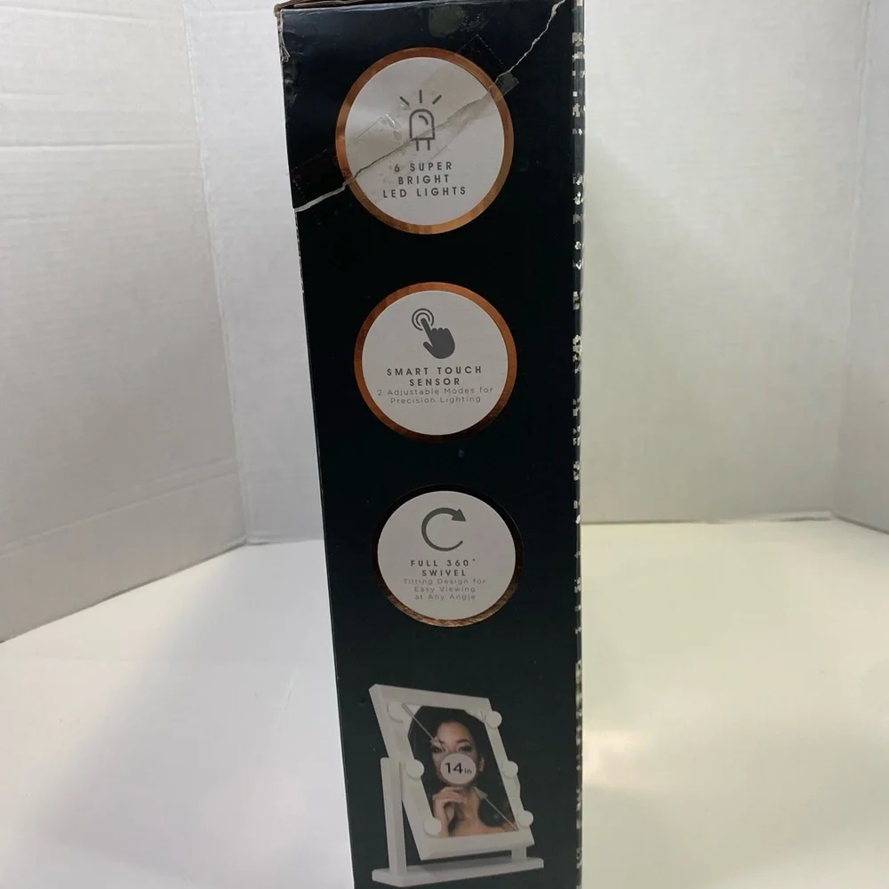 NWT Vivitar Hollywood Jumbo Vanity Mirror New